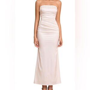 URYIAO Elegant White Strapless Dress